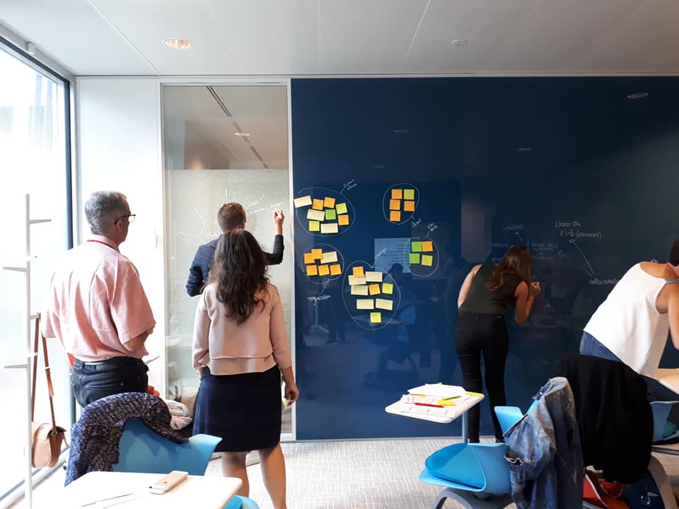 Faire collectif face à l'adversité